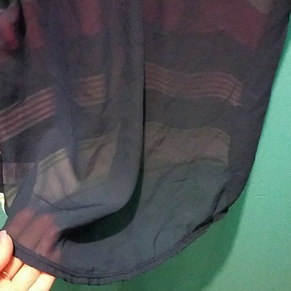 Stripe collar top - Picture 3 of 3